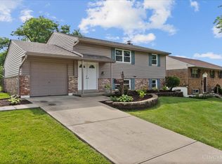 10298 Storm Dr, Cincinnati, OH 45251