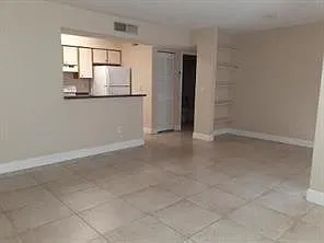 1227 SW 46th Ave #303 — Photo 6