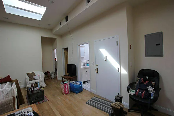 Rented by Bedford 6 Real Estate | media 30