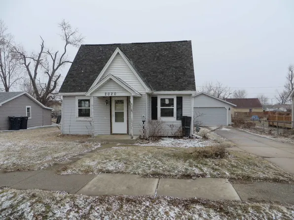 2020 S Jackson St, Janesville, WI 53546