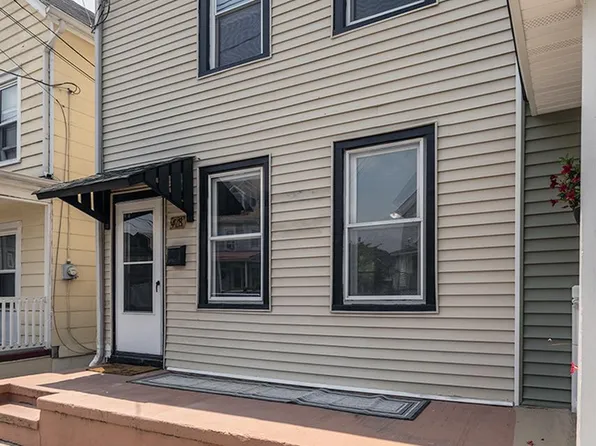 48 Bispham St, Mount Holly, NJ 08060