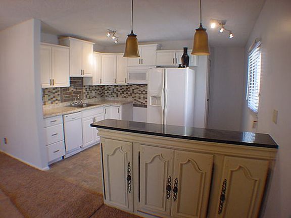 5th image of 8359 Elizabeth Ave