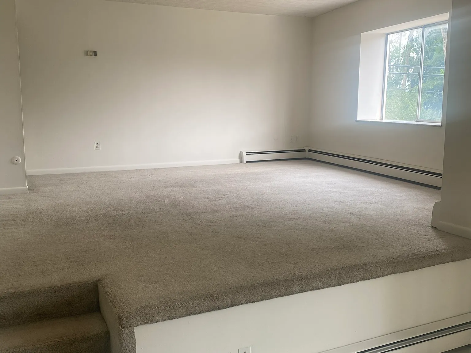 1 bed, $1,050 — Photo 4
