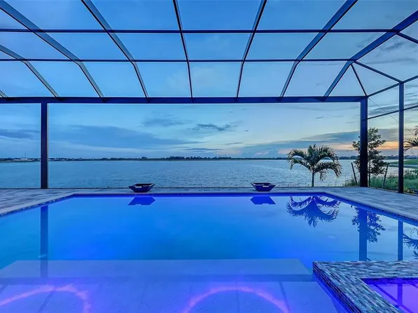 1122 Blue Shell Loop, Sarasota, FL 34240