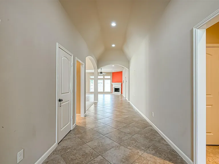 6206 Falling Briar Ln — Photo 11