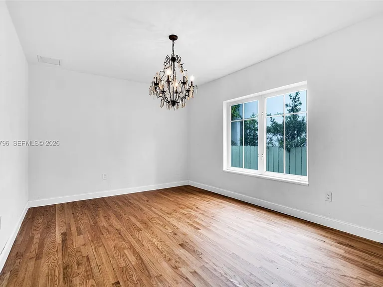 1232 Lenox Ave — Photo 29
