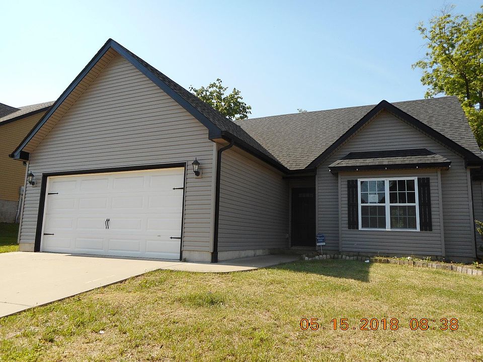 1st image of 414 Leslie Wood Dr