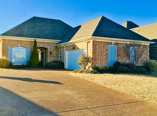 3321 Valley Crest Dr, Southaven, MS 38672