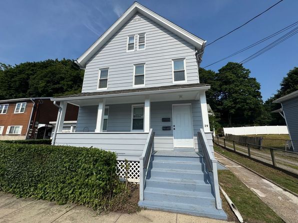 39 Bank St #1