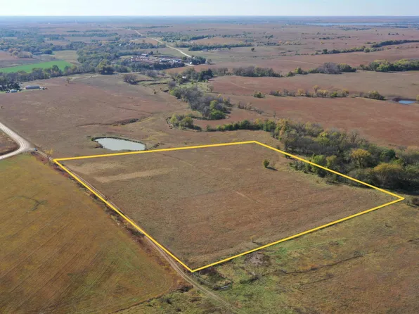 1134 Old Highway 4, Council Grove, KS 66846