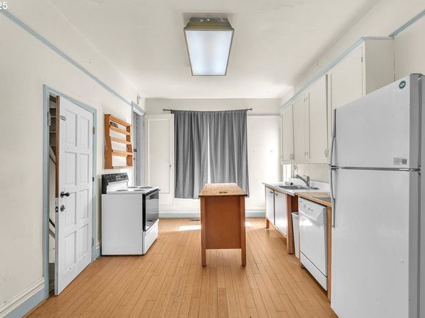 portland-oregon-53971575 picture