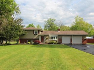 9516 Keller Rd, Clarence Center, NY 14032