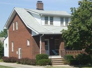 2434 Northview Rd, Rocky River, OH 44116