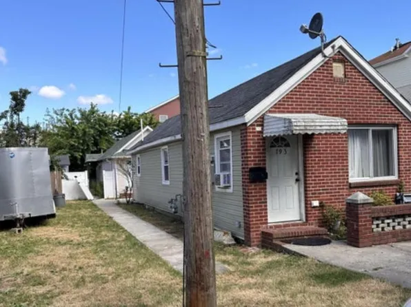 793 Patterson Ave, Staten Island, NY 10306