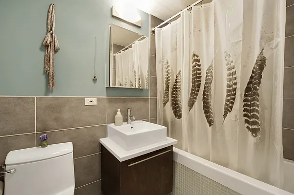 Sold by MNS | media 1