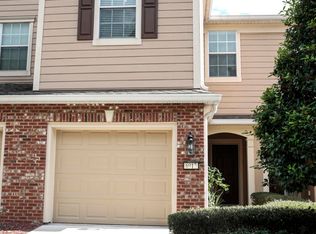 6913 Woody Vine Dr, Jacksonville, FL 32258