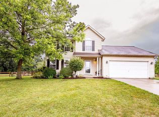 8887 Galecrest Dr, Maineville, OH 45039