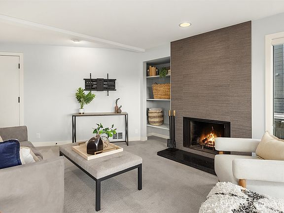 4th image of 507 Howe Street #A