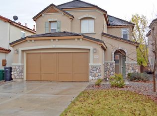 1036 Waterfall Dr NE, Rio Rancho, NM 87144