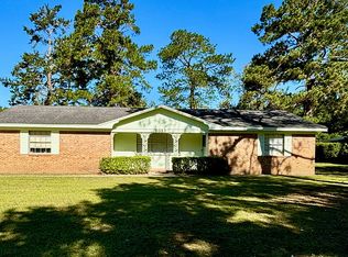 2032 Shadyoaks Dr, Tallahassee, FL 32303