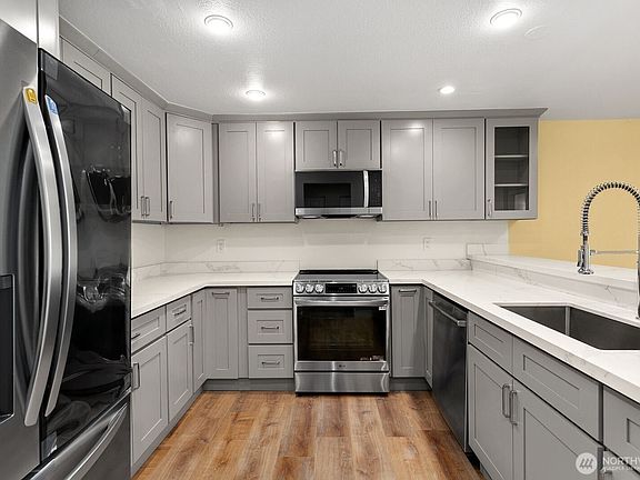 2nd image of 6479 137th Ave NE APT 381
