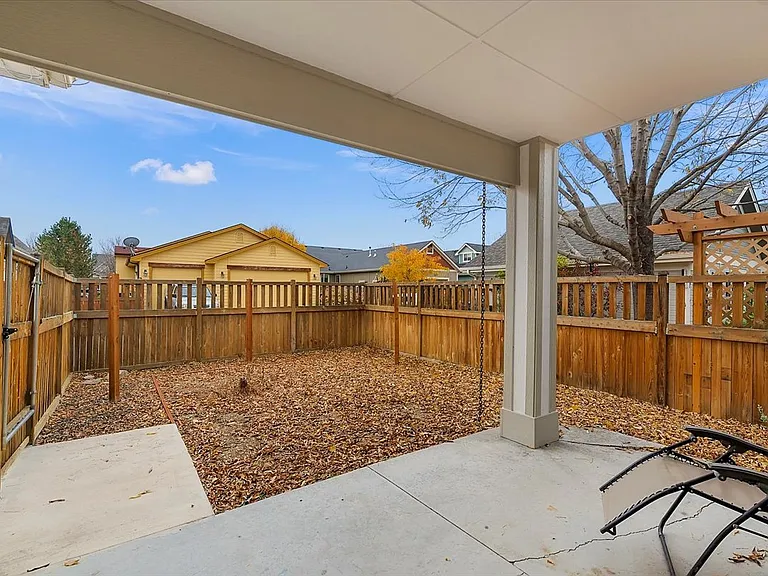 12722 N 9th Ave — Photo 31