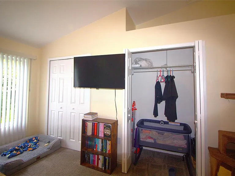12369 Berkeley Square Dr — Photo 13
