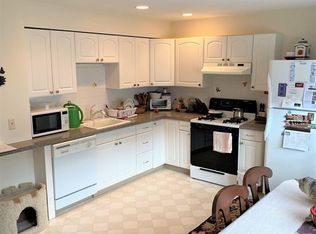 16 Parkers Ln #2, Waltham, MA 02453