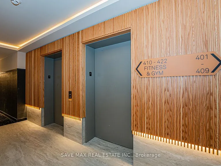 2485 Eglinton Ave W #402 — Photo 32
