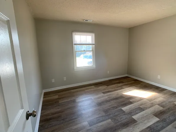 227 Welch Ave #A, Gastonia, NC 28054