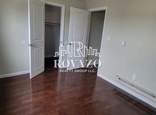 654 Grove St FLOOR 2, Irvington, NJ 07111