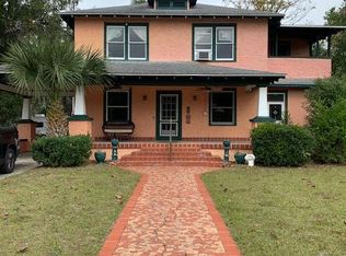 135 W Stetson Ave, Deland, FL 32720