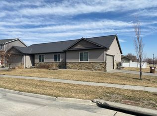 6803-6806 Mimosa Ln #6800-6805, Lincoln, NE 68521