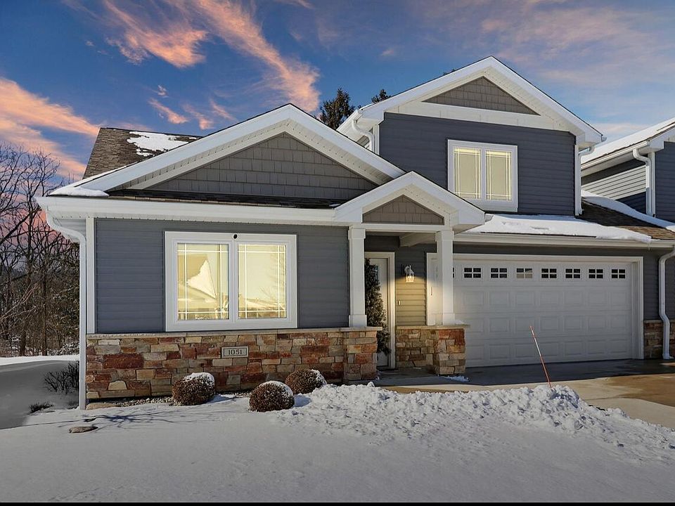 1051 Springbrook DRIVE UNIT 3B, Burlington, WI 53105 MLS 1816090