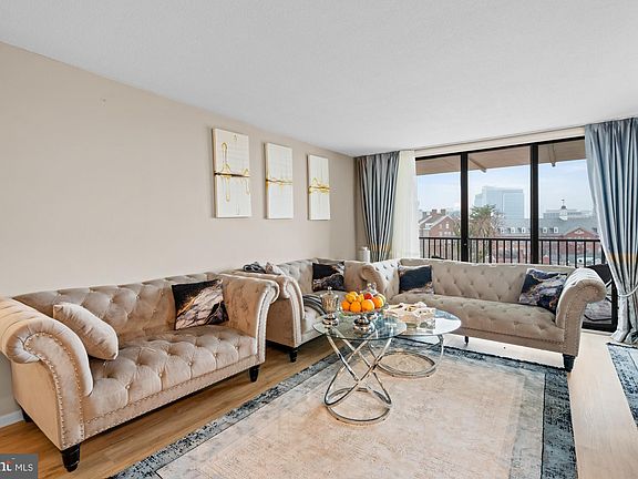 5th image of 4242 E West Hwy #613