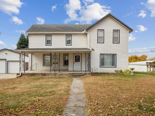 302 N Chestnut St, Edgewood, IA 52042
