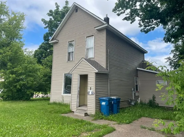 618 W Messanger Street, 618 W Messanger St #3, Tigerton, WI 54486