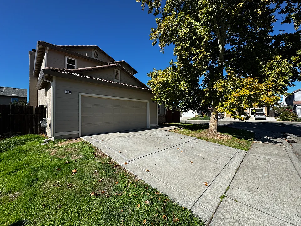 8268 Iron Gorge Dr