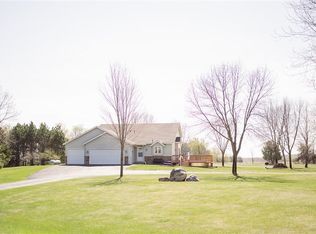 16195 21st St, Clear Lake, MN 55319