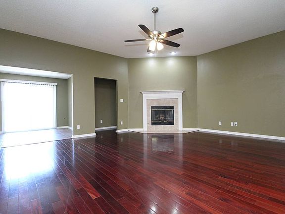 3rd image of 6462 Sarasota St
