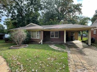 3692 Bishops Bridge Rd, Memphis, TN 38118