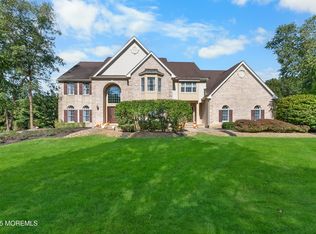 4 Lahaway Creek Ct, Clarksburg, NJ 08510