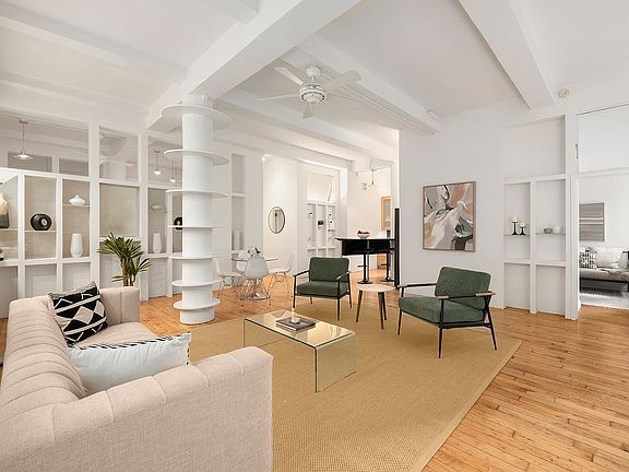 3rd image of 121 W 17th St APT 3B