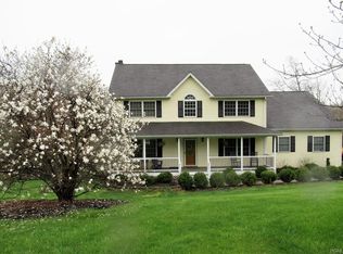 12 Melissa Ln, Washingtonville, NY 10992