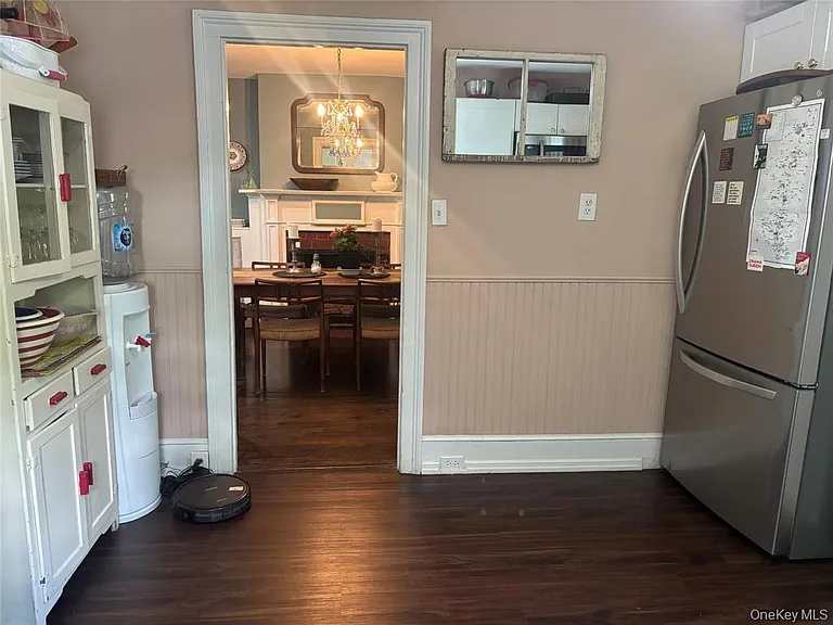 108 Hooker Ave — Photo 11