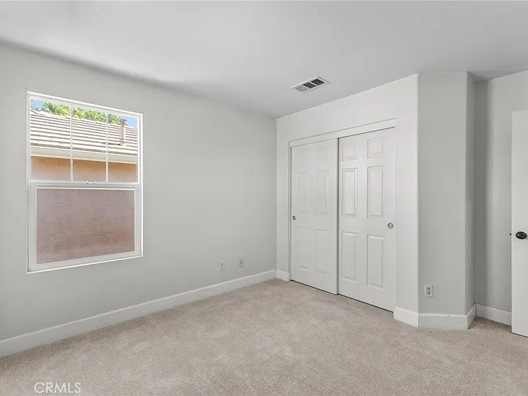 28403 Ravenna St — Photo 23
