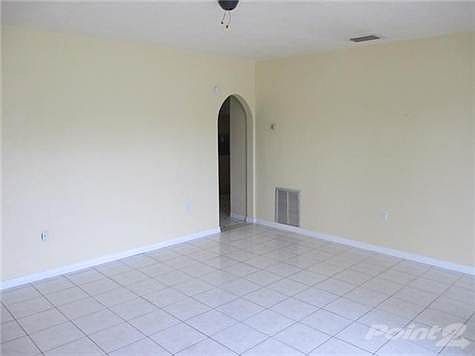 2nd image of 11040 Peachtree Dr