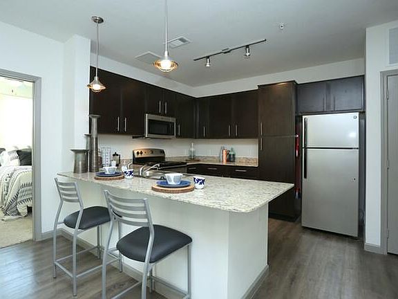 3rd image of 376 W Watson St #222