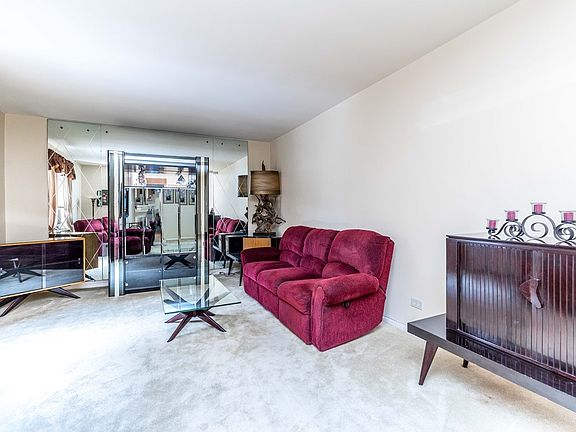 4th image of 3220 89th St #306