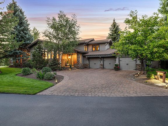3rd image of 19336 Golden Lake Ct